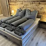 Chalet Pod Starou Horou
