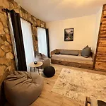 Pod Starou Horou Chalet