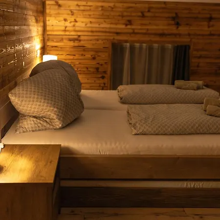 Pod Starou Horou Chalet *